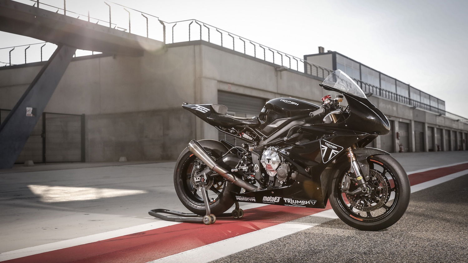 Triumph Moto2 bike